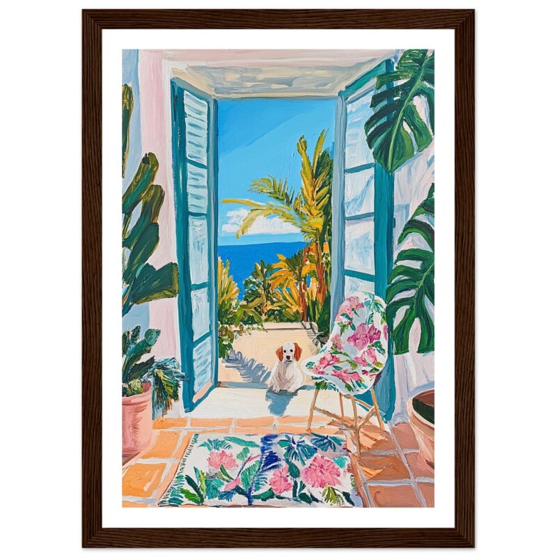 Ventana abierta con vista al mar y plantas tropicales, habitación con silla y perro sentado en la terraza.