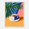 Taza de café en estilo artístico con fondo de plantas y colores vibrantes.