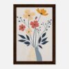 Flores abstractas en jarrón, arte decorativo moderno, diseño de cuadros para pared en tonos cálidos y neutros.
