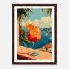 Refresco de cóctel con rodaja de naranja sobre fondo de paisaje marítimo en estilo ilustración digital.