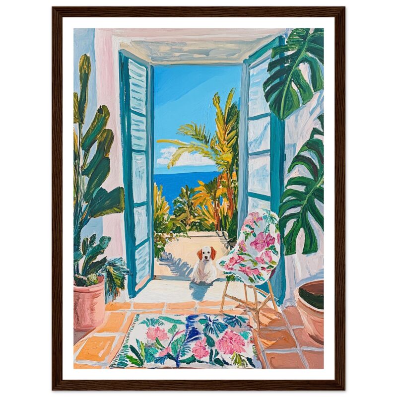 Puerta abierta hacia un balcón con vista al mar, rodeada de plantas tropicales y mobiliario colorido.