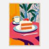 Pastel de zanahoria y té en ambiente colorido.