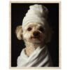 Perro con toalla y bata en estilo de fotografía profesional.